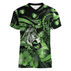 Personalised Maori Romantic Valentine Women V-Neck T-Shirt The Hongi Kiss Green Galaxy