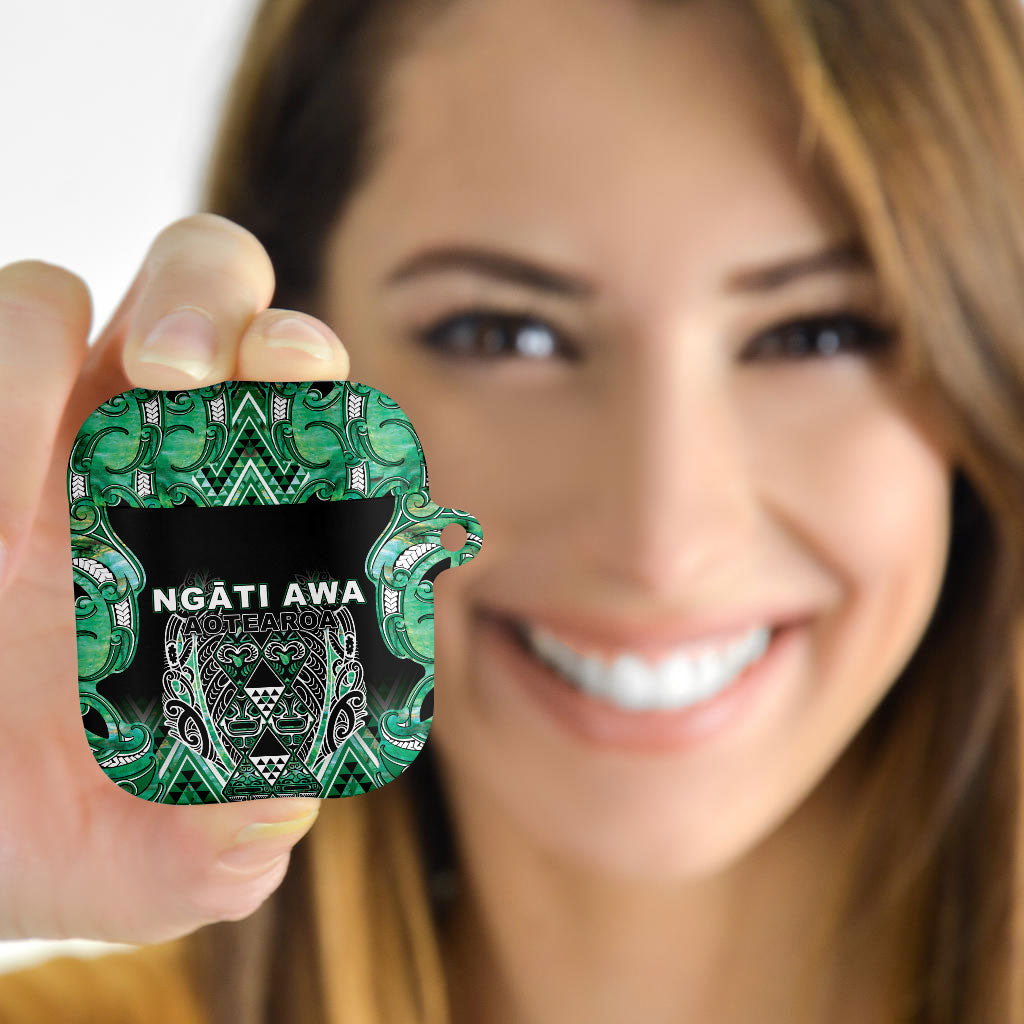 Aotearoa Ngati Awa AirPods Case Maori Tribal Green Marble Paua Shell Pattern