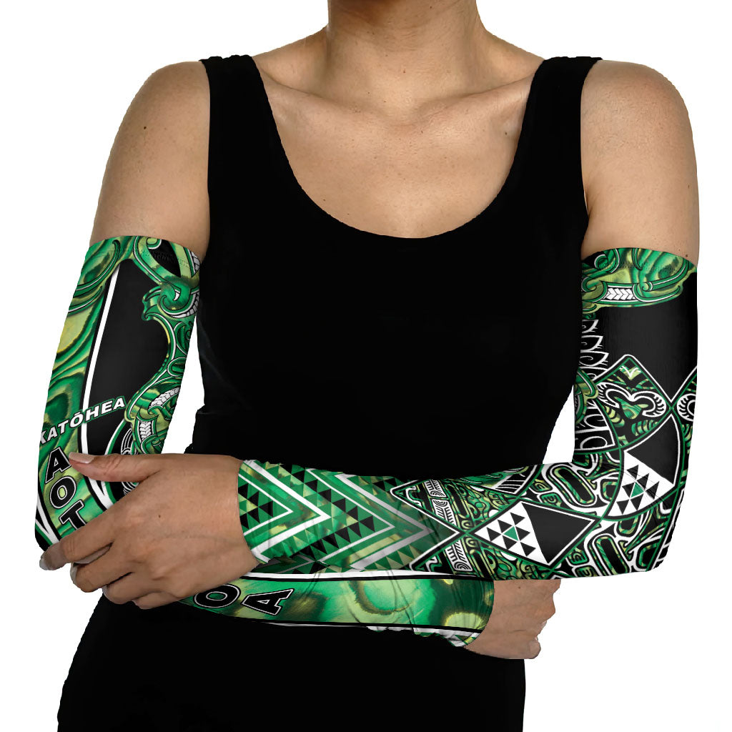 Aotearoa Whakatohea Arm Sleeves Maori Tribal Green Abalone Paua Shell Pattern