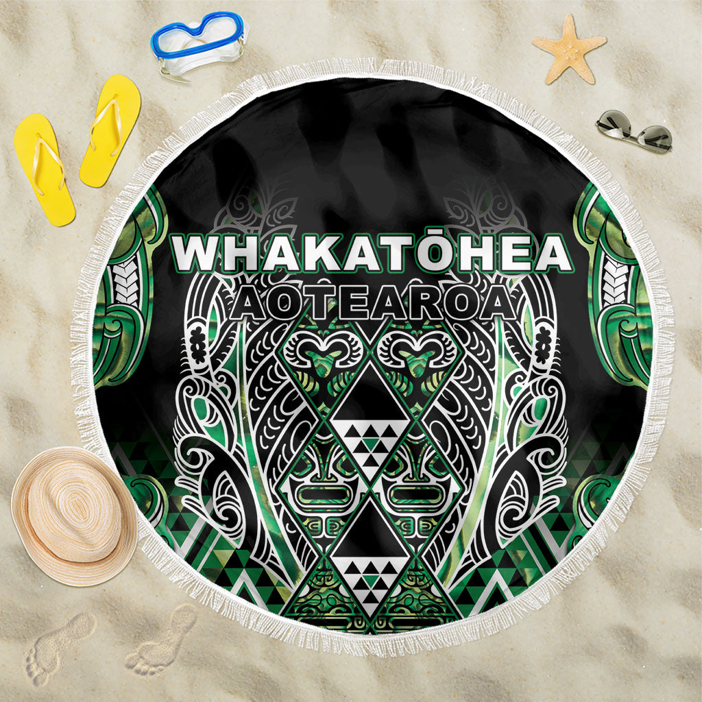 Aotearoa Whakatohea Beach Blanket Maori Tribal Green Abalone Paua Shell Pattern