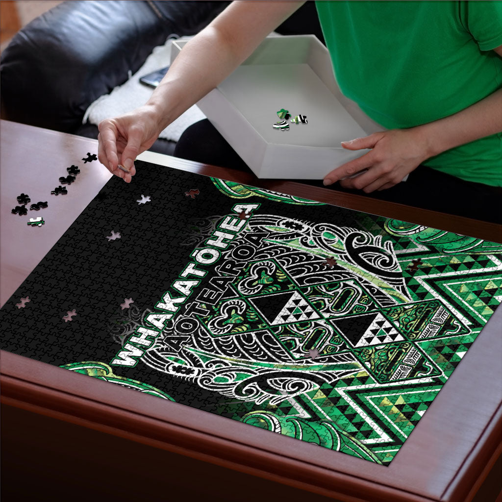 Aotearoa Whakatohea Puzzle Maori Tribal Green Abalone Paua Shell Pattern