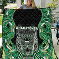 Aotearoa Whakatohea Quilt Maori Tribal Green Abalone Paua Shell Pattern