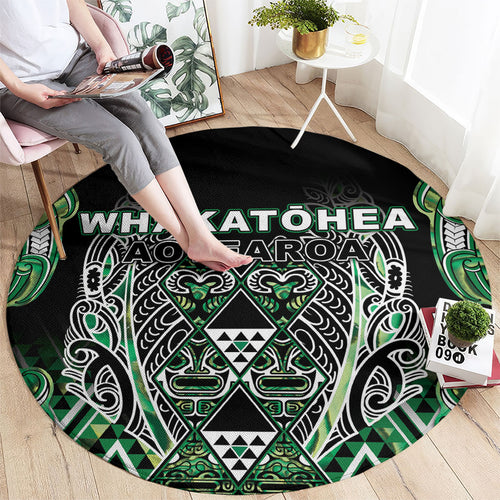 Aotearoa Whakatohea Round Carpet Maori Tribal Green Abalone Paua Shell Pattern
