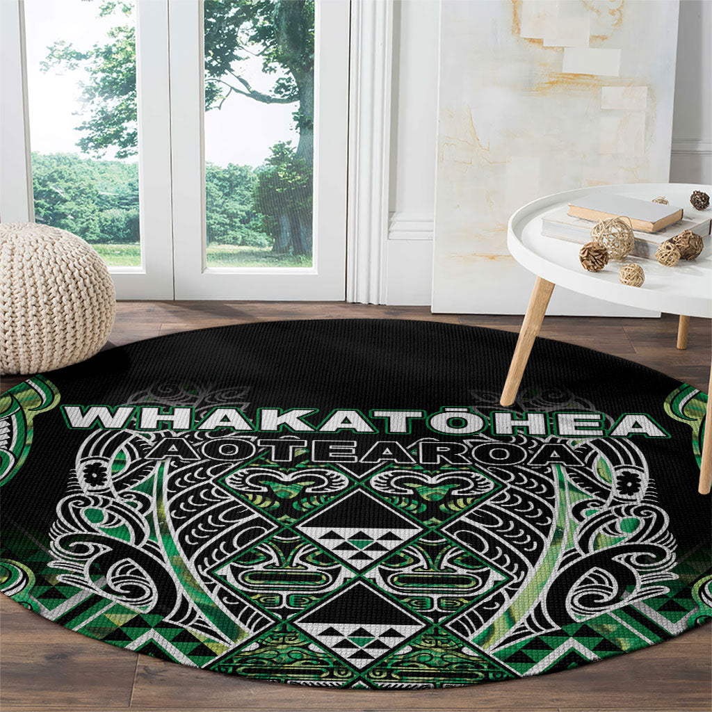 Aotearoa Whakatohea Round Carpet Maori Tribal Green Abalone Paua Shell Pattern