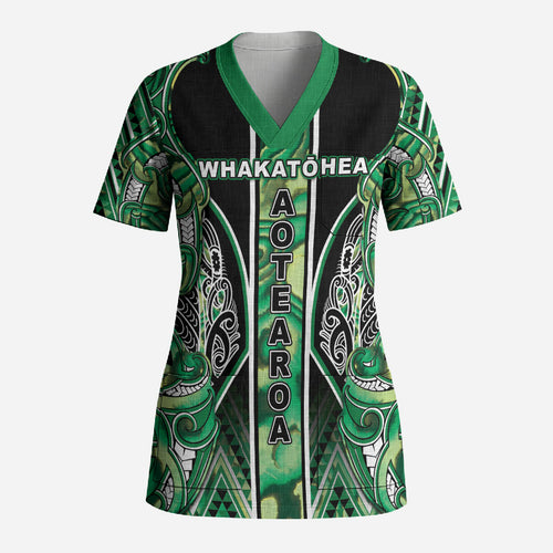Aotearoa Whakatohea Scrub Top Maori Tribal Green Abalone Paua Shell Pattern