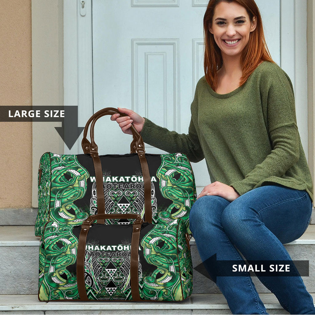 Aotearoa Whakatohea Travel Bag Maori Tribal Green Abalone Paua Shell Pattern