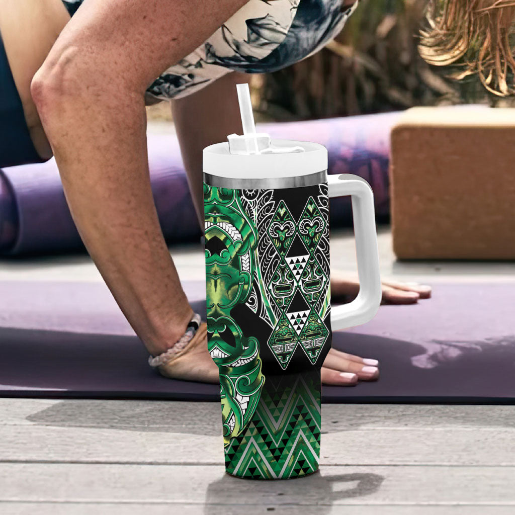 Aotearoa Whakatohea Tumbler With Handle Maori Tribal Green Abalone Paua Shell Pattern