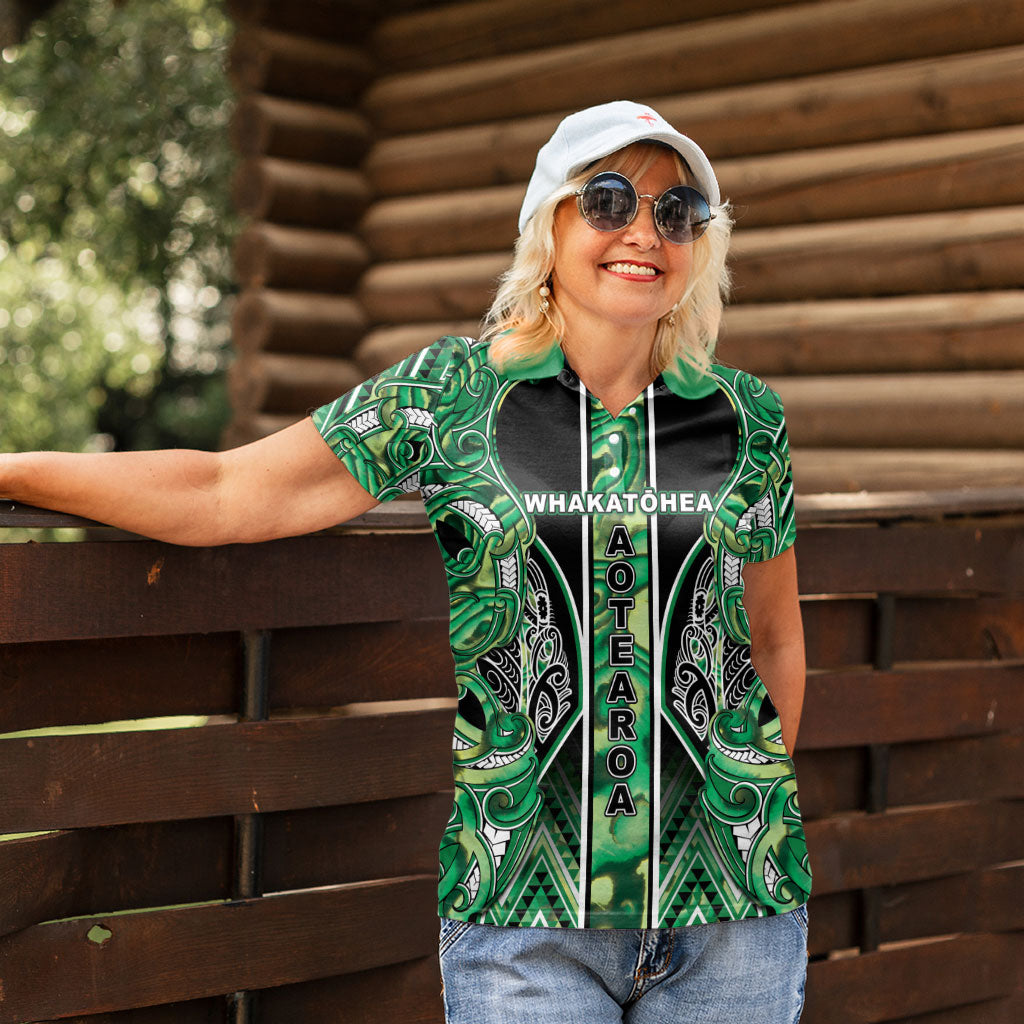 Aotearoa Whakatohea Women Polo Shirt Maori Tribal Green Abalone Paua Shell Pattern