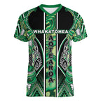Aotearoa Whakatohea Women V-Neck T-Shirt Maori Tribal Green Abalone Paua Shell Pattern