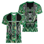 Aotearoa Whakatohea Women V-Neck T-Shirt Maori Tribal Green Abalone Paua Shell Pattern