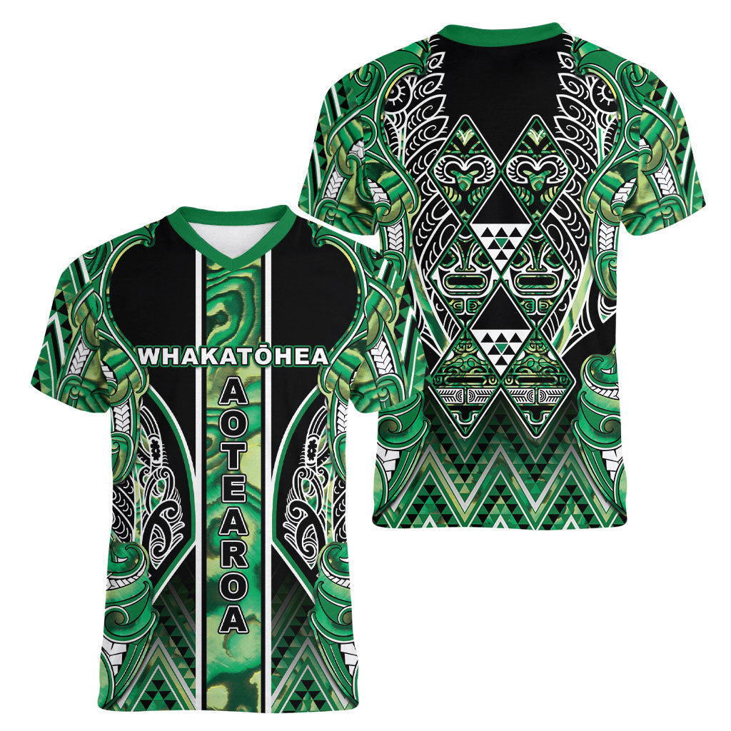 Aotearoa Whakatohea Women V-Neck T-Shirt Maori Tribal Green Abalone Paua Shell Pattern