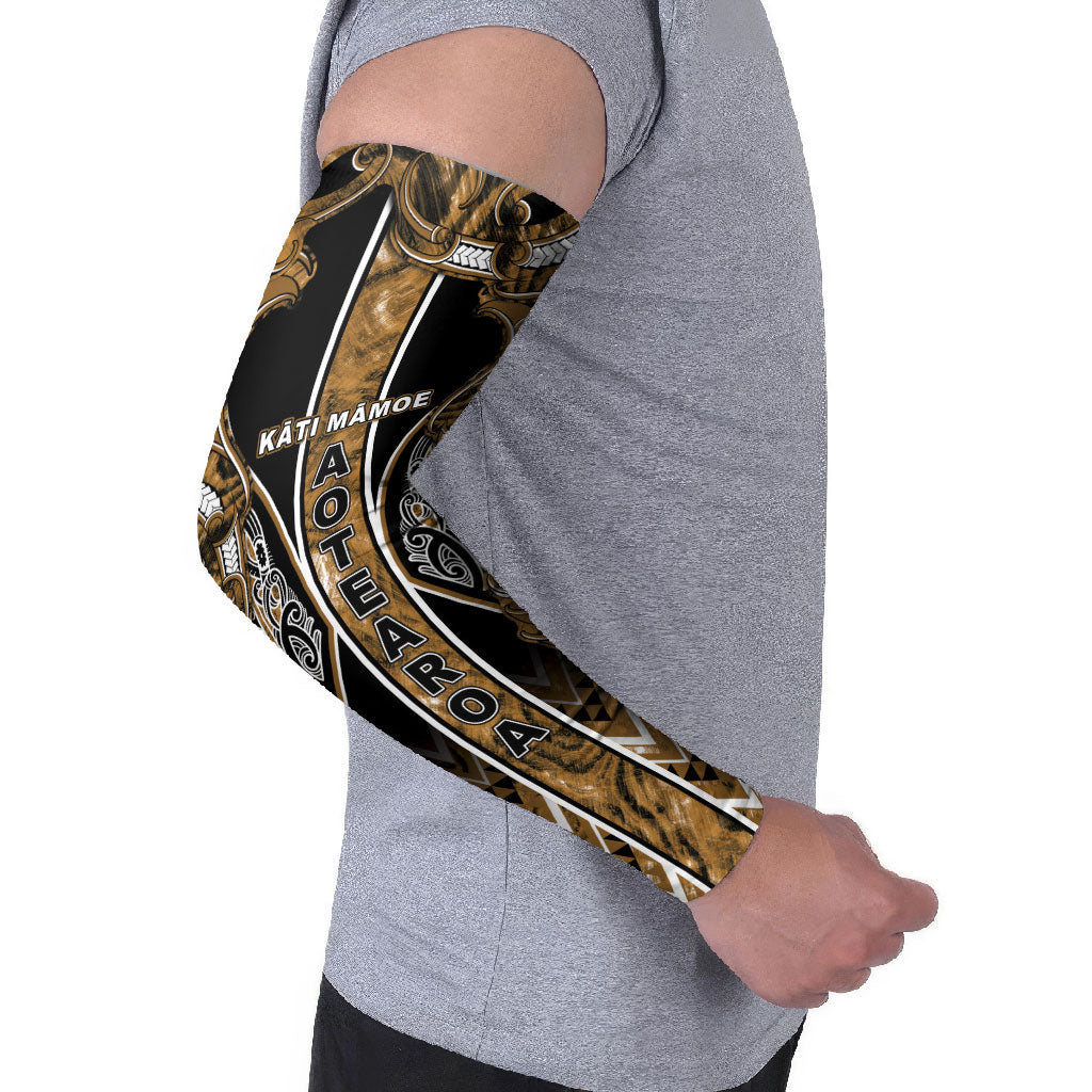 Aotearoa Kati Mamoe Arm Sleeves Maori Brown Tribal Paua Shell Pattern
