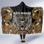 Aotearoa Kati Mamoe Hooded Blanket Maori Brown Tribal Paua Shell Pattern