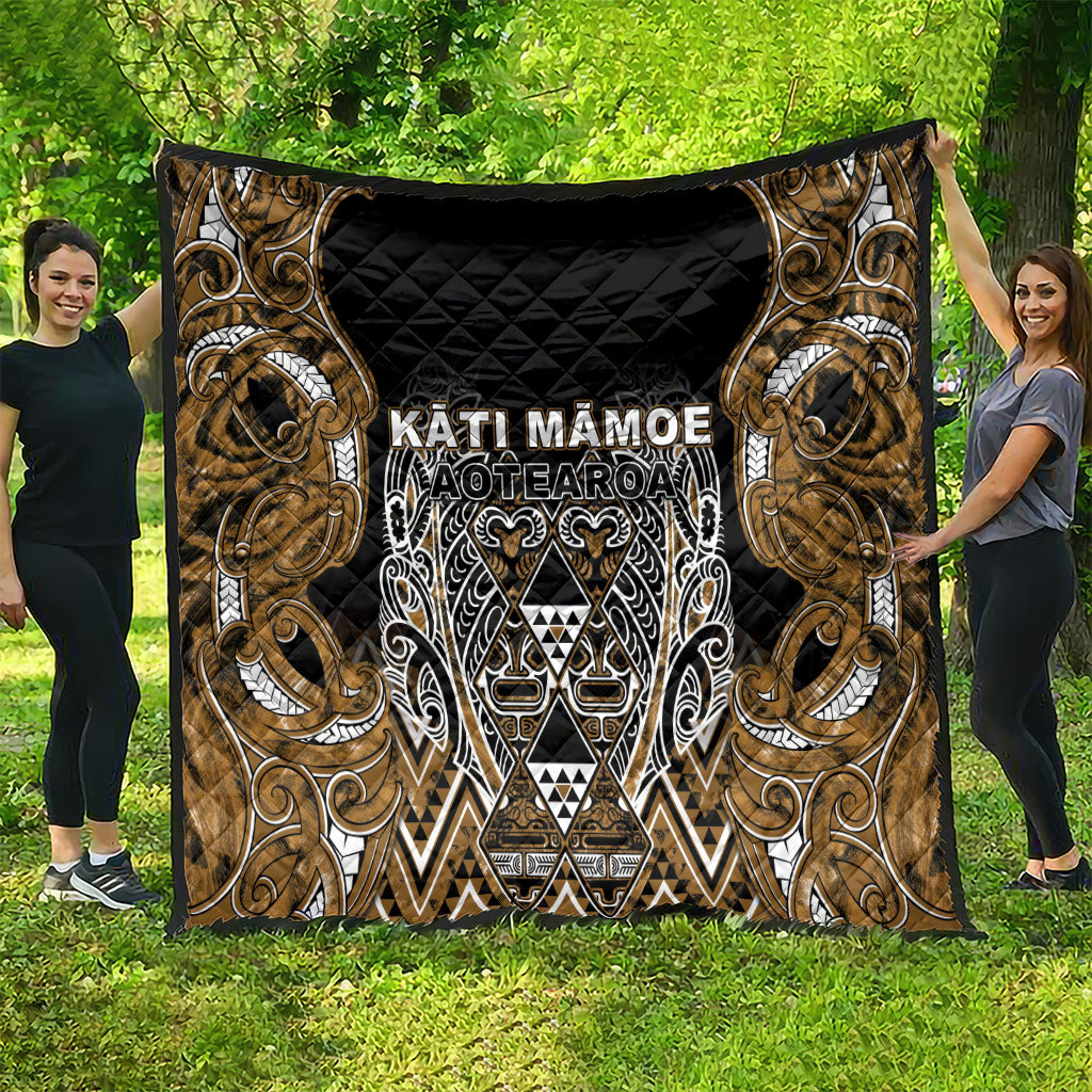 Aotearoa Kati Mamoe Quilt Maori Brown Tribal Paua Shell Pattern