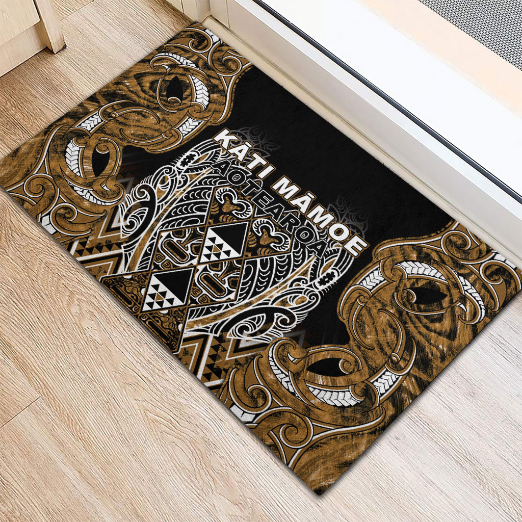 Aotearoa Kati Mamoe Rubber Doormat Maori Brown Tribal Paua Shell Pattern
