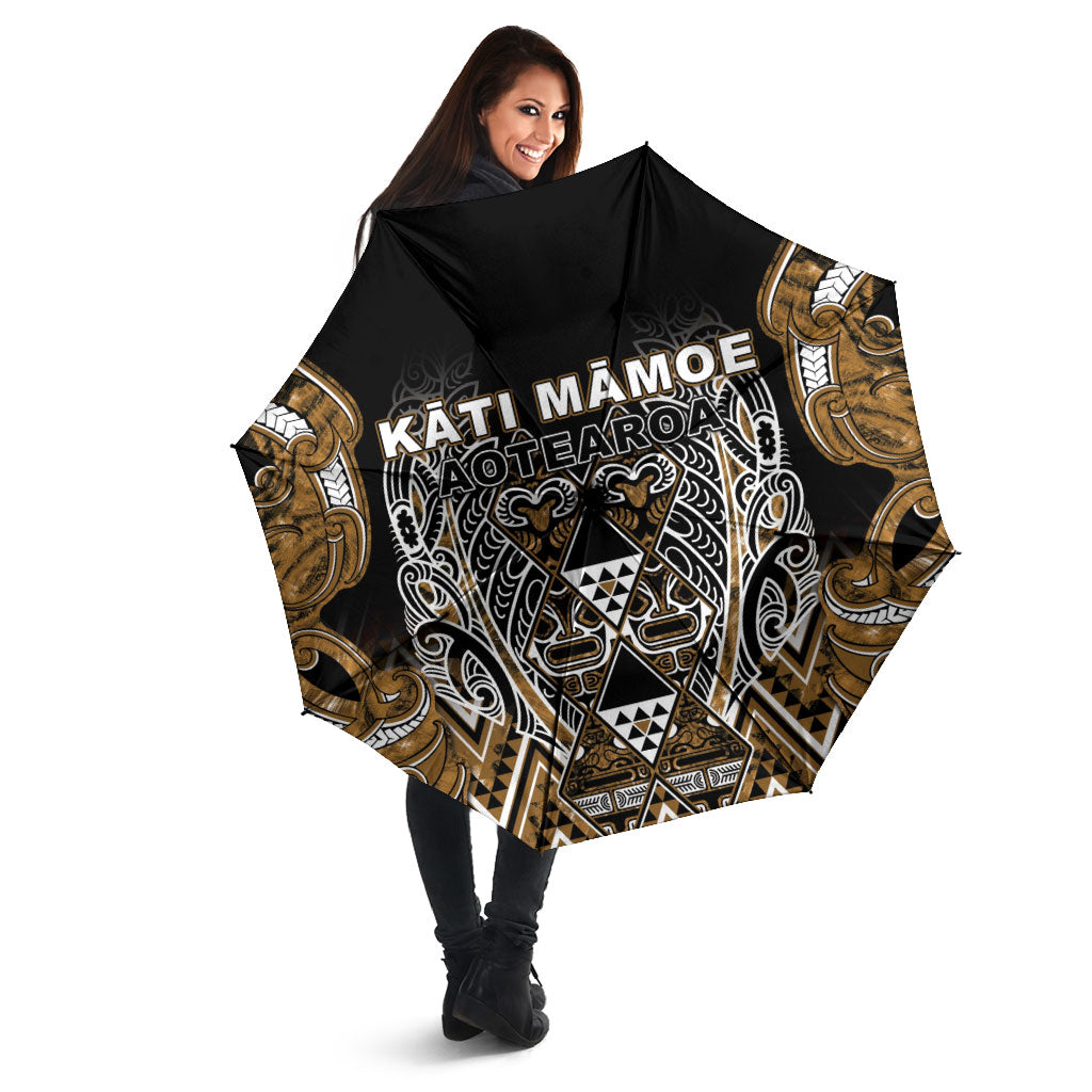 Aotearoa Kati Mamoe Umbrella Maori Brown Tribal Paua Shell Pattern