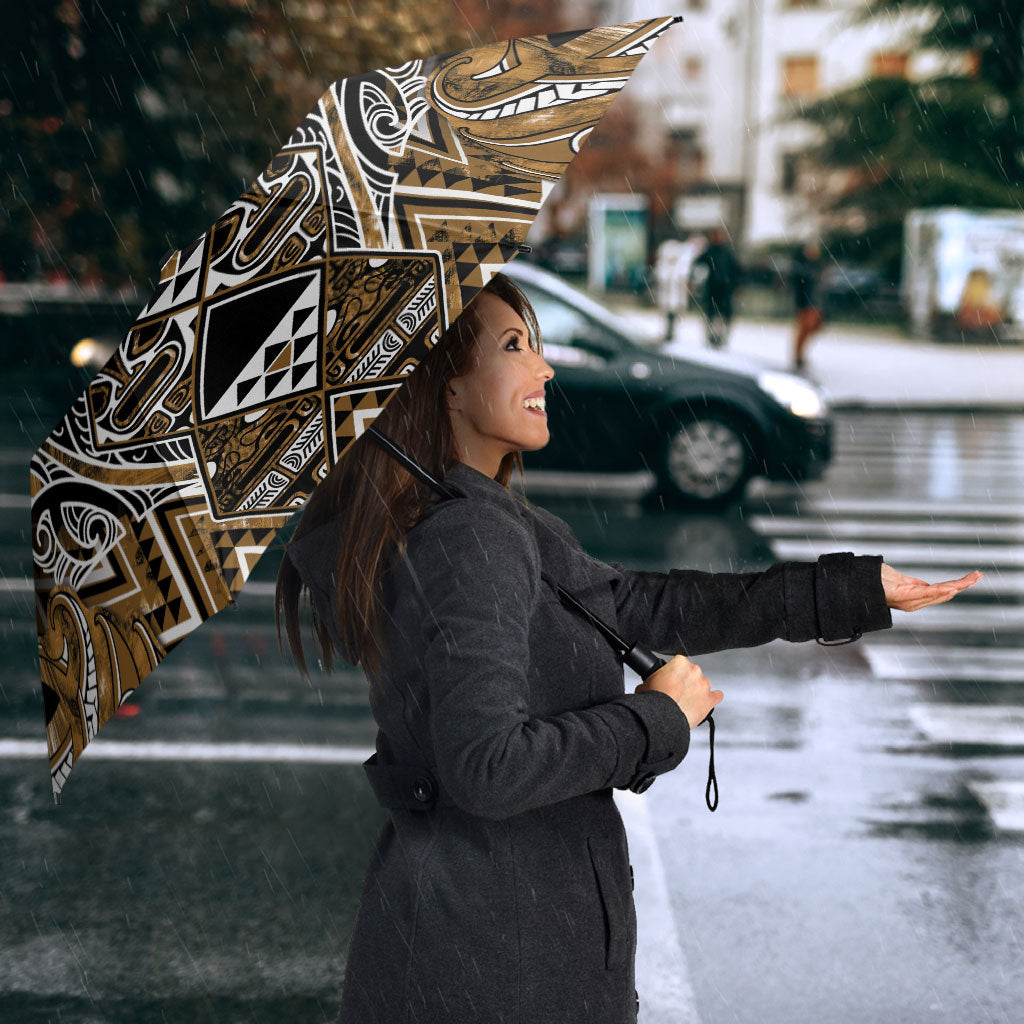 Aotearoa Kati Mamoe Umbrella Maori Brown Tribal Paua Shell Pattern