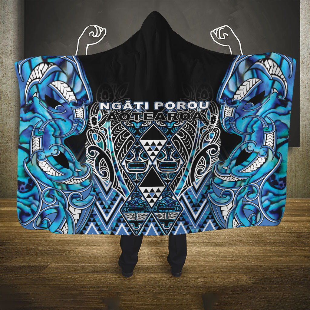 Aotearoa Ngati Porou Hooded Blanket Maori Light Blue Tribal Paua Shell Pattern