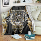 Aotearoa Waikato Tainui Blanket Maori Light Gold Tribal Paua Shell Pattern