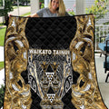 Aotearoa Waikato Tainui Quilt Maori Light Gold Tribal Paua Shell Pattern
