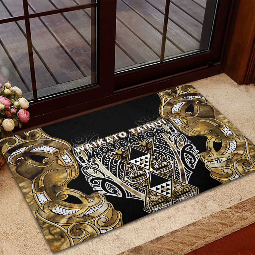 Aotearoa Waikato Tainui Rubber Doormat Maori Light Gold Tribal Paua Shell Pattern