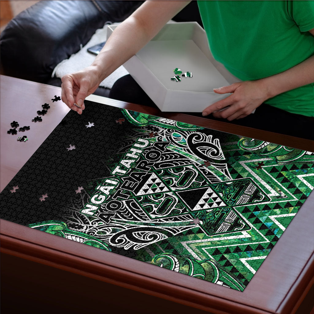 Aotearoa Ngai Tahu Puzzle Maori Tribal Dark Green Paua Shell Pattern