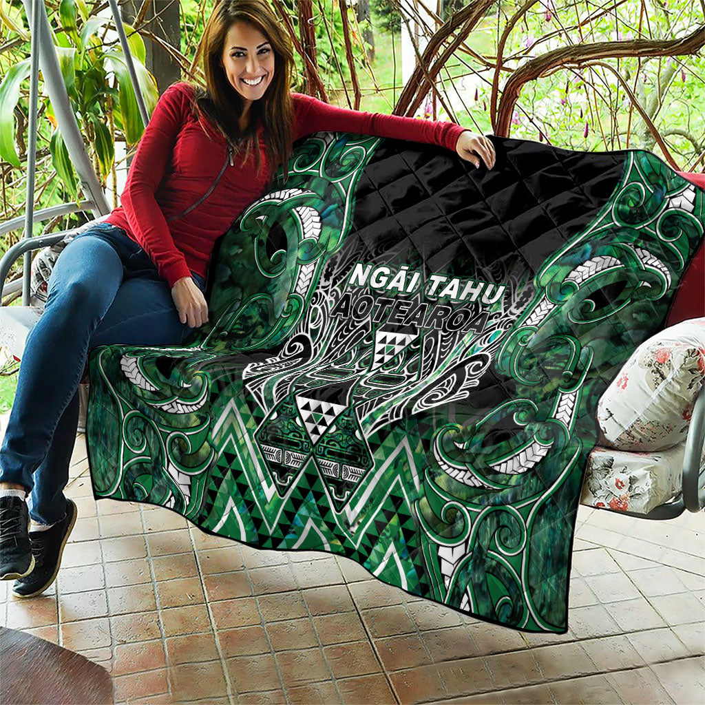 Aotearoa Ngai Tahu Quilt Maori Tribal Dark Green Paua Shell Pattern