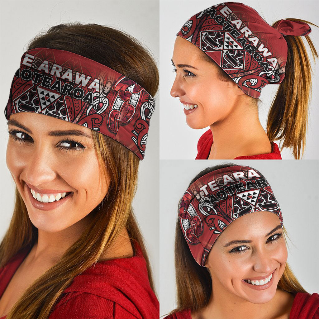 Aotearoa Te Arawa Neck Gaiter Maori Tribal Dark Red Paua Shell Pattern