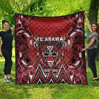 Aotearoa Te Arawa Quilt Maori Tribal Dark Red Paua Shell Pattern