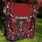 Aotearoa Te Arawa Quilt Maori Tribal Dark Red Paua Shell Pattern