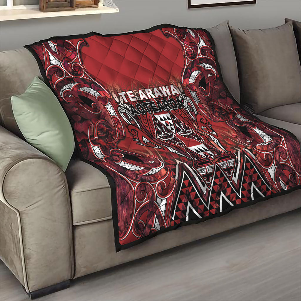 Aotearoa Te Arawa Quilt Maori Tribal Dark Red Paua Shell Pattern