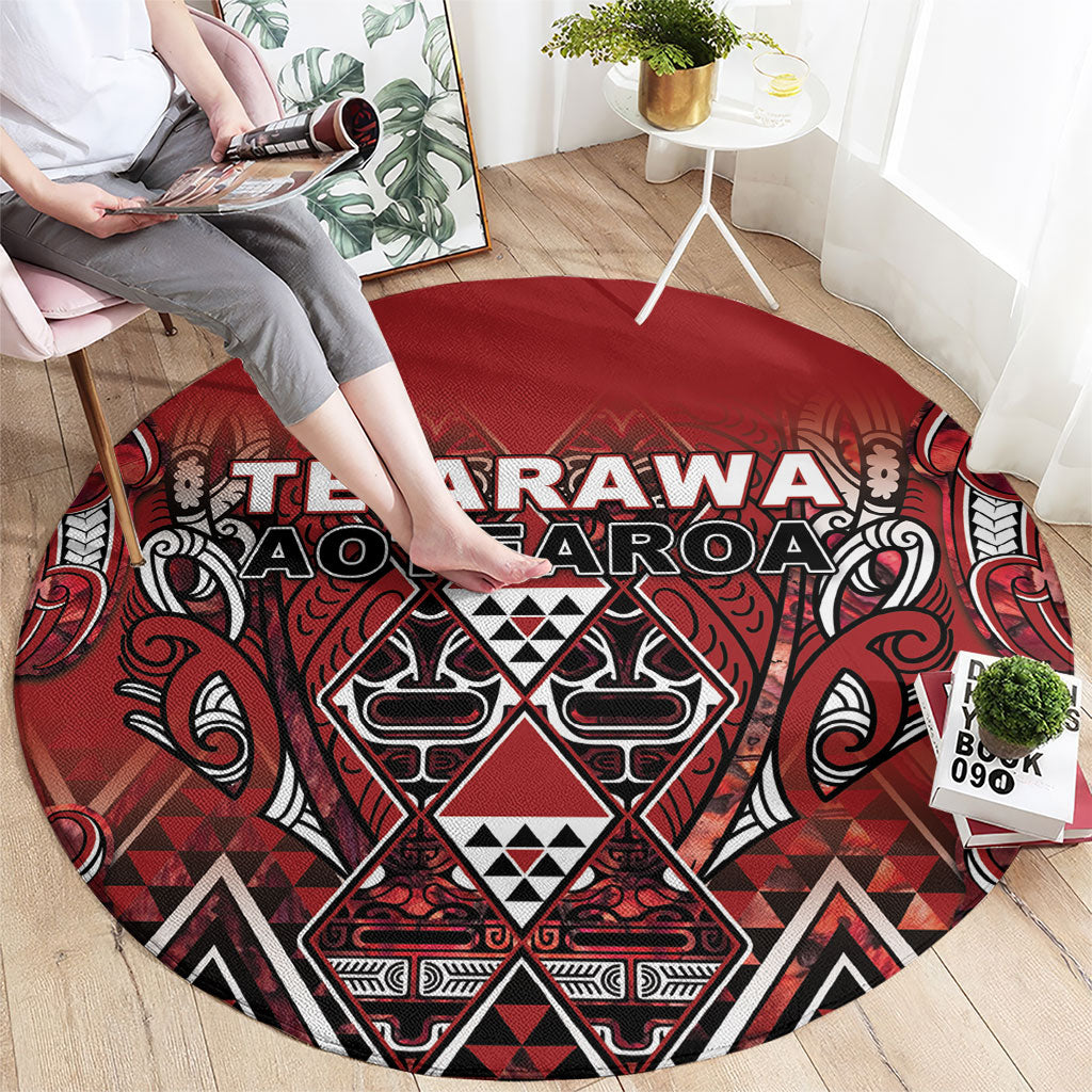 Aotearoa Te Arawa Round Carpet Maori Tribal Dark Red Paua Shell Pattern