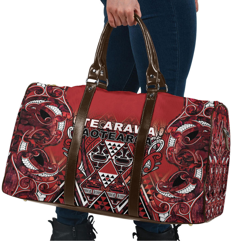 Aotearoa Te Arawa Travel Bag Maori Tribal Dark Red Paua Shell Pattern