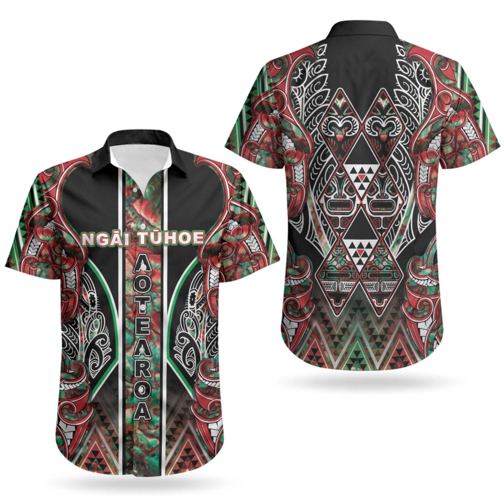 Aotearoa Ngai Tuhoe Couples Matching Off Shoulder Short Dress and Hawaiian Shirt Maori Tribal Red And Green Paua Shell Pattern