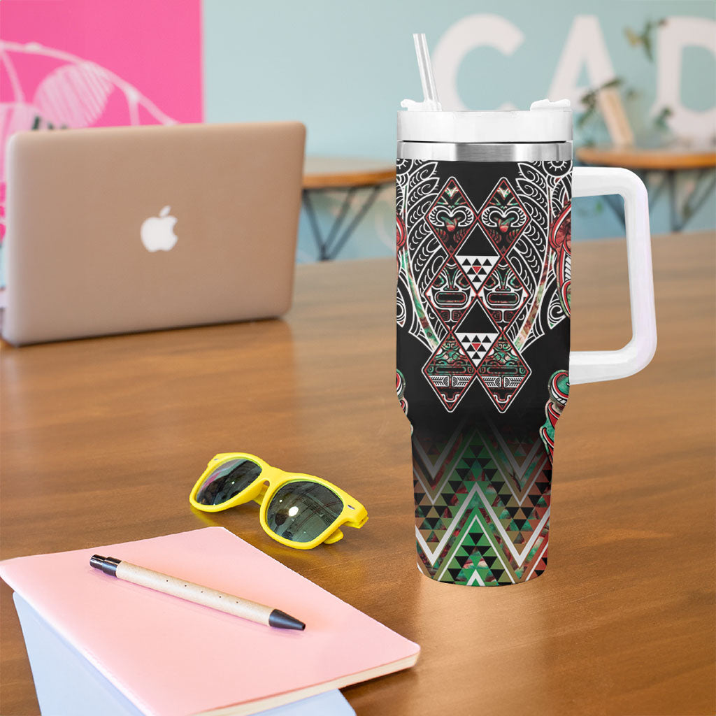 Aotearoa Ngai Tuhoe Tumbler With Handle Maori Tribal Red And Green Paua Shell Pattern