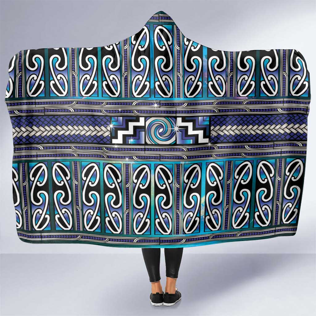 Maori Matariki Hooded Blanket Blue Galaxy Aesthetic Koru Art