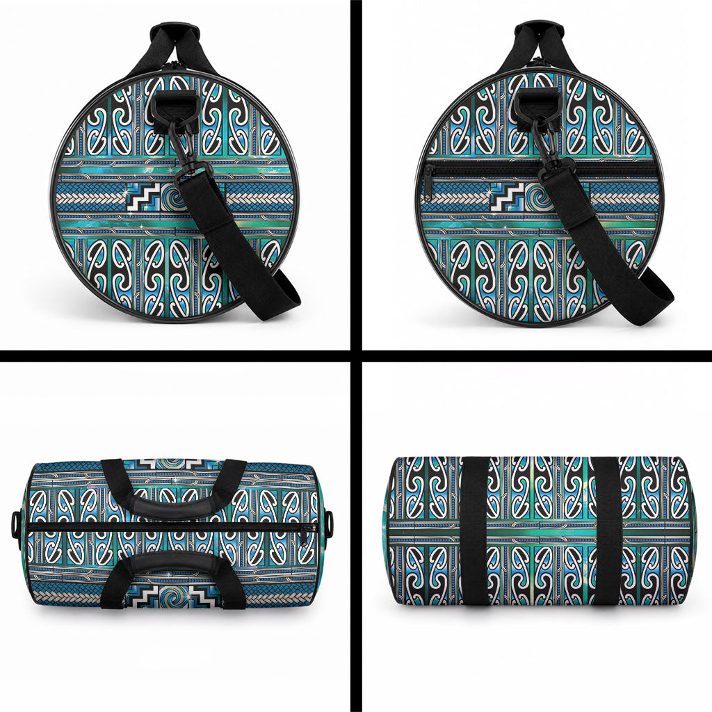 Maori Matariki Duffle Bag Green Galaxy Aesthetic Koru Art