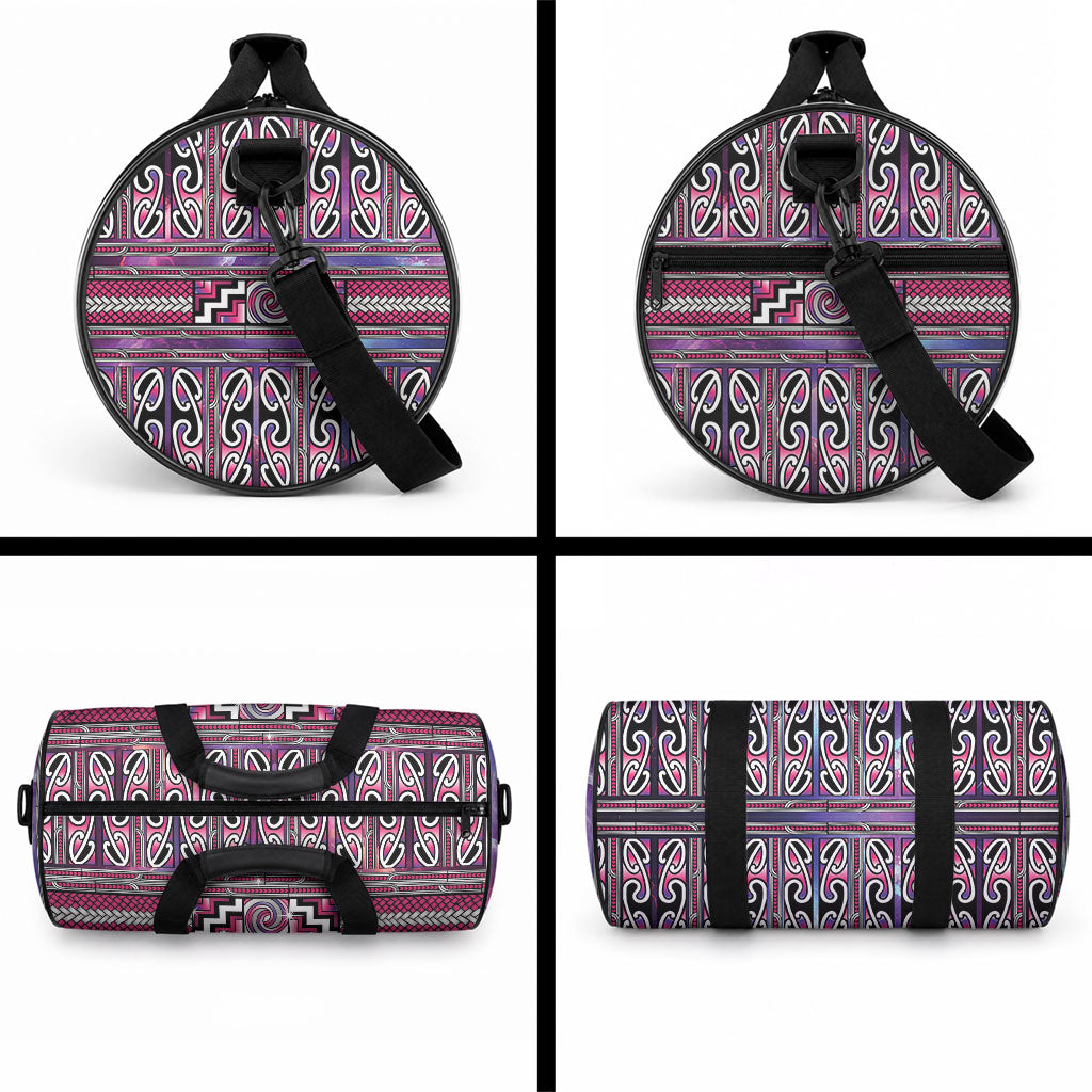 Maori Matariki Duffle Bag Pink Galaxy Aesthetic Koru Art