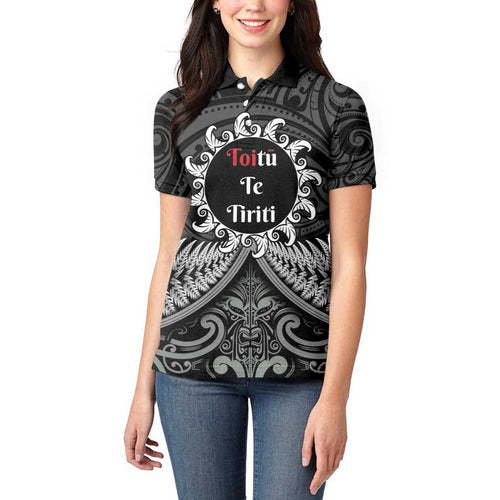 Personalised Toitu Te Tiriti Aotearoa Silver Fern Women Polo Shirt New Zealand Maori Pattern