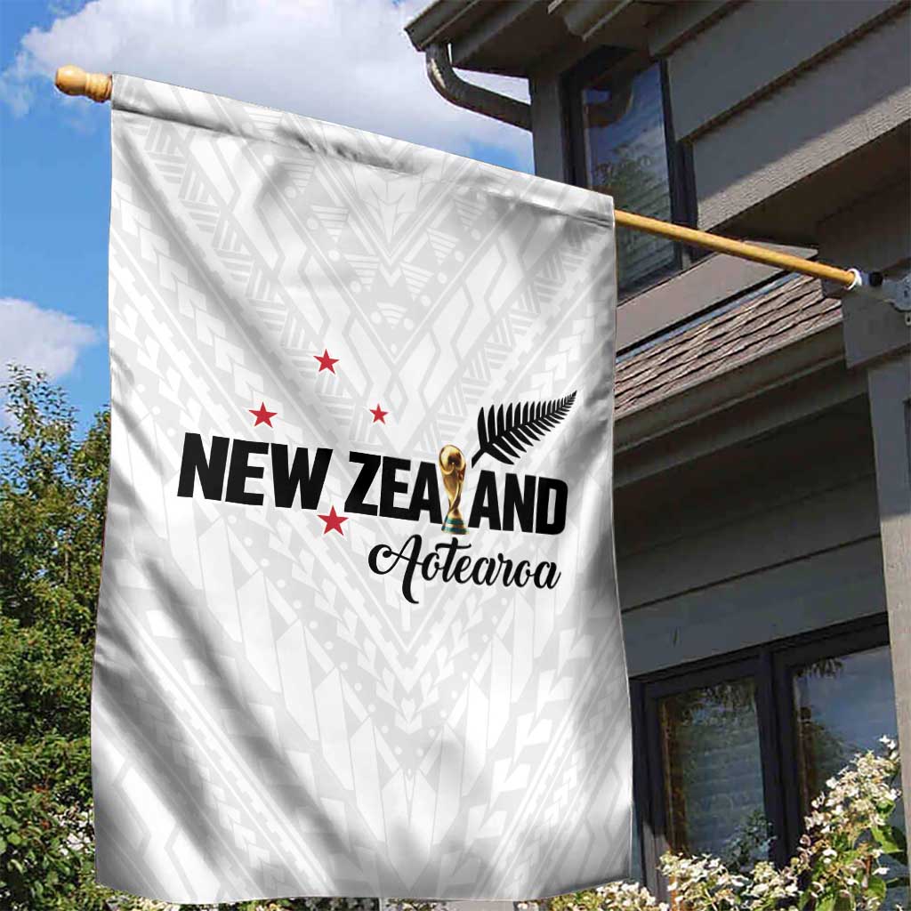 Football New Zealand Garden Flag Aotearoa United White Version - Aussie Hoodie