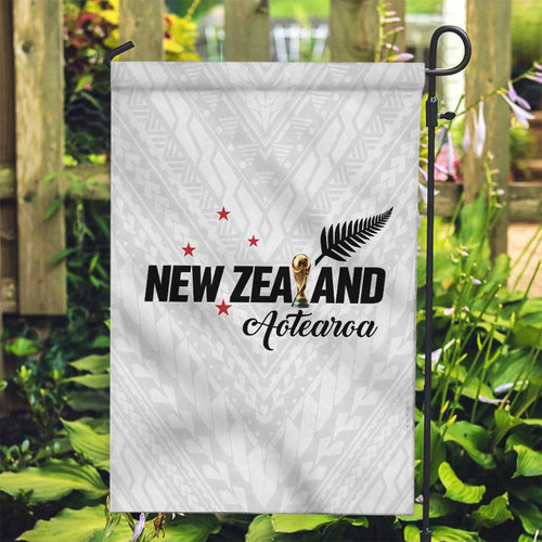 Football New Zealand Garden Flag Aotearoa United White Version - Aussie Hoodie