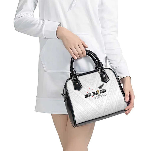 Football New Zealand Shoulder Handbag Aotearoa United White Version - Aussie Hoodie