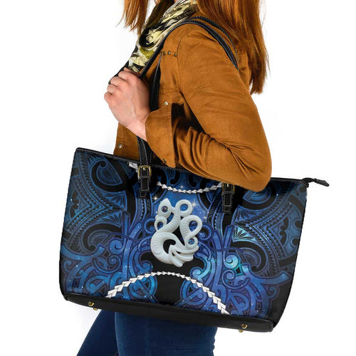 Maori Matariki Manaia Leather Tote Bag Maori Kowhaiwhai Pattern Galaxy