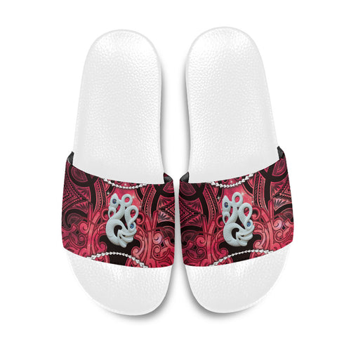 Maori Matariki Manaia Whero Slide Sandals Maori Kowhaiwhai Pattern Galaxy