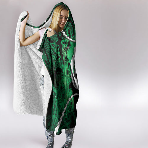 Maori Matariki Hei Matau Kakariki Hooded Blanket Maori Kowhaiwhai Pattern Galaxy