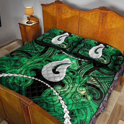 Maori Matariki Hei Matau Kakariki Quilt Bed Set Maori Kowhaiwhai Pattern Galaxy