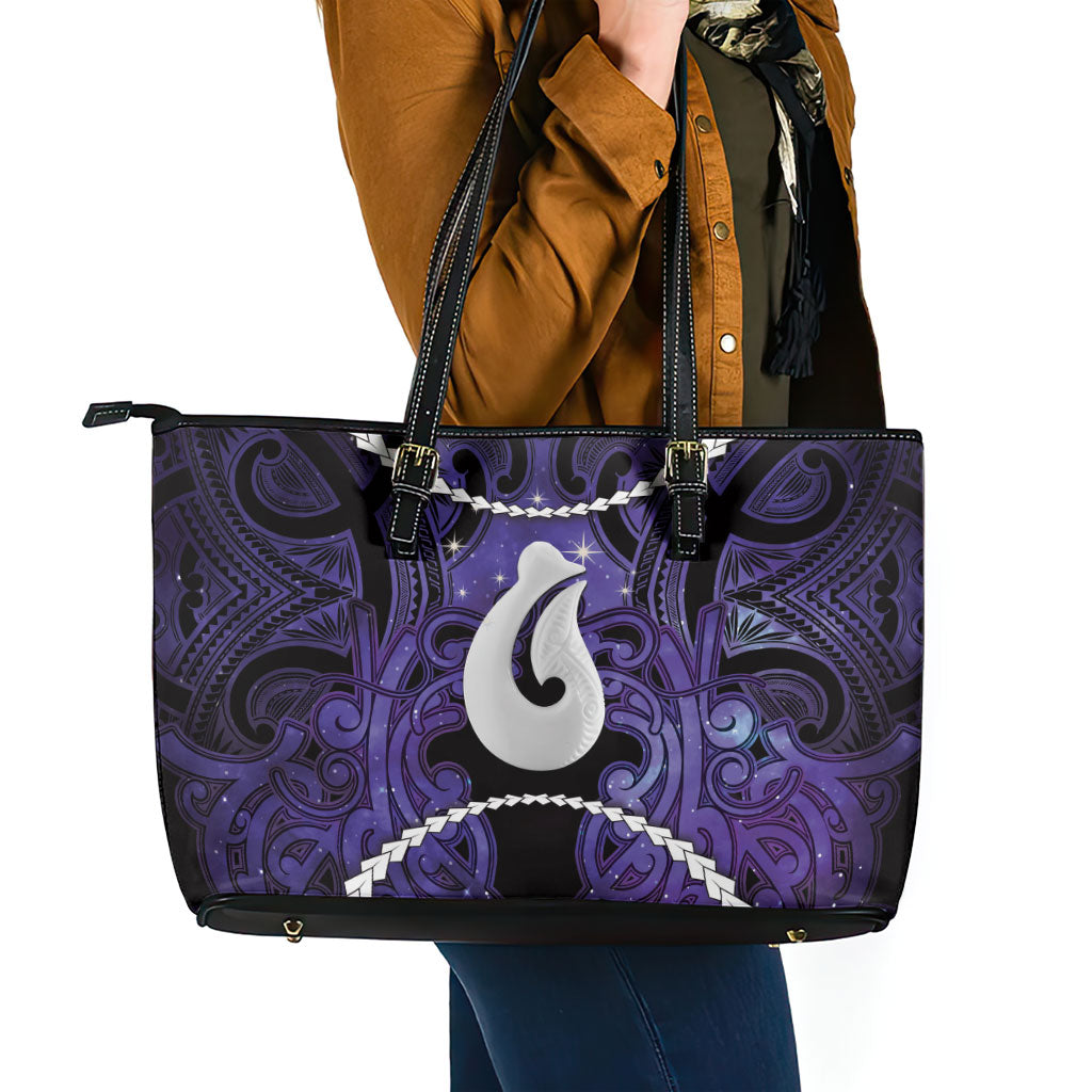 Maori Matariki Hei Matau Waiporoporo Leather Tote Bag Maori Kowhaiwhai Pattern Galaxy