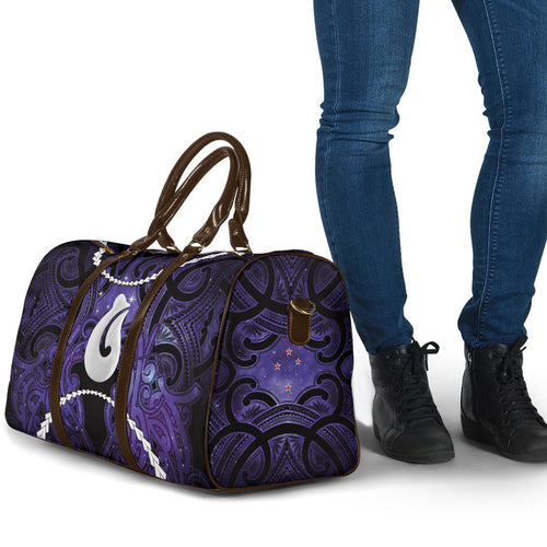 Maori Matariki Hei Matau Waiporoporo Travel Bag Maori Kowhaiwhai Pattern Galaxy