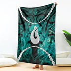 Maori Matariki Hei Matau Turquoise Blanket Maori Kowhaiwhai Pattern Galaxy