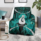 Maori Matariki Hei Matau Turquoise Blanket Maori Kowhaiwhai Pattern Galaxy